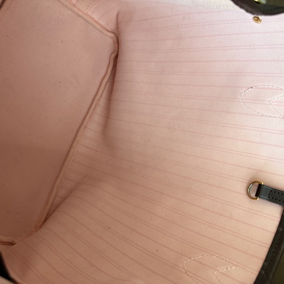 Louis Vuitton never fall MM monogram tote with Rose Ballerine interior - Picture 10 of 11